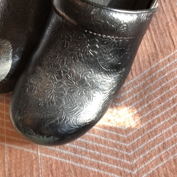 Dansko Tooled Leather Clog - Picture 4 of 4
